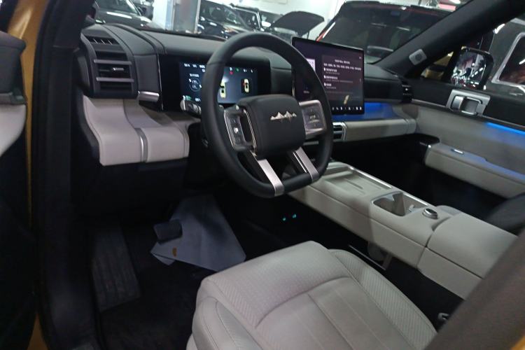 Used  Tai 7 2025 Model 190 km Four-Wheel Drive Ultra Edition
