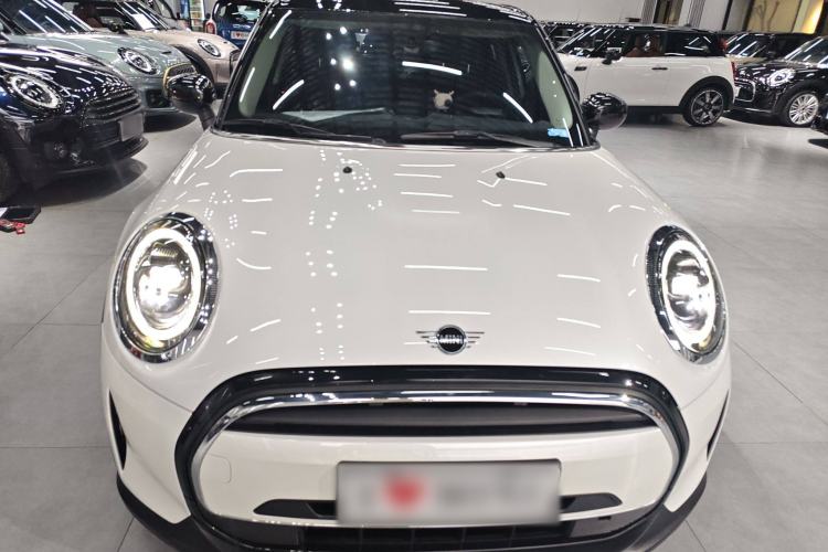 Used  MINI 2023 Updated 1.5T COOPER Artist Five-Door Edition
