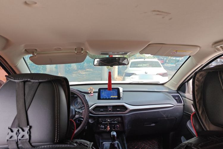 Used Dongfeng Fengon S560 2018 1.8L Manual Urban Model 7 Seats
