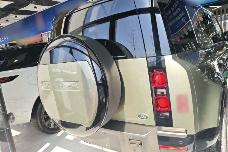 Used Land Rover Defender 2023 Facelift 110 3.0T P400 X-DYNAMIC HSE