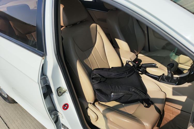 Used Geely Auto Emgrand 2017 Sedan Million Edition 1.5L Manual Luxury Model
