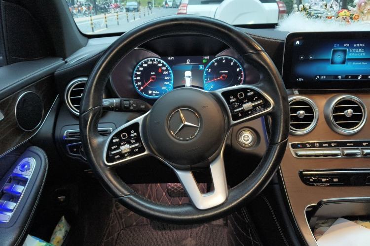 Used Mercedes-Benz GLC 2020 GLC 300 L 4MATIC Dynamic Edition