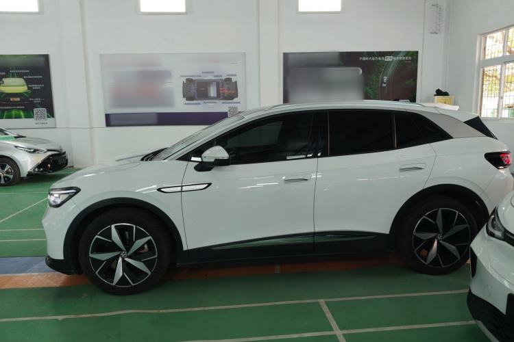 Used Volkswagen ID.4 CROZZ 2022 Long-Range PURE+ Edition