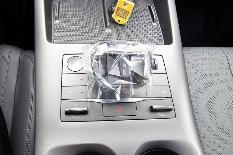 Used BYD Qin PLUS 2025 DM-i Smart Drive 55KM Leading Model
