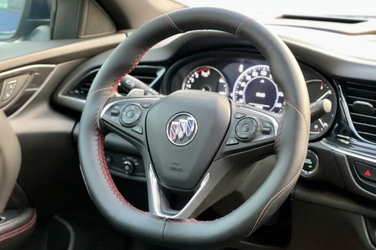 Used Buick Regal 2020 GS 28T Prestige Model