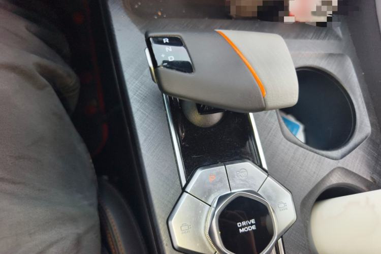 Used Changan UNI-V 2022 1.5T Smart Navigation Version
