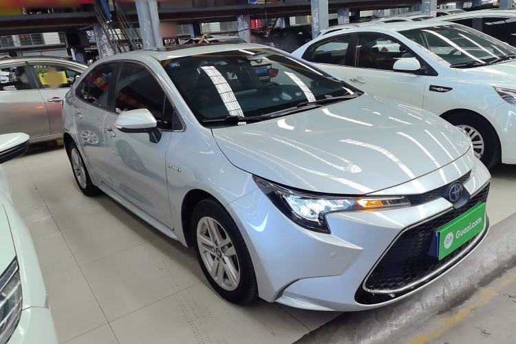 Used Toyota Levin 2019 Dual-Engine 1.8H E-CVT Luxury Edition China VI Standard
