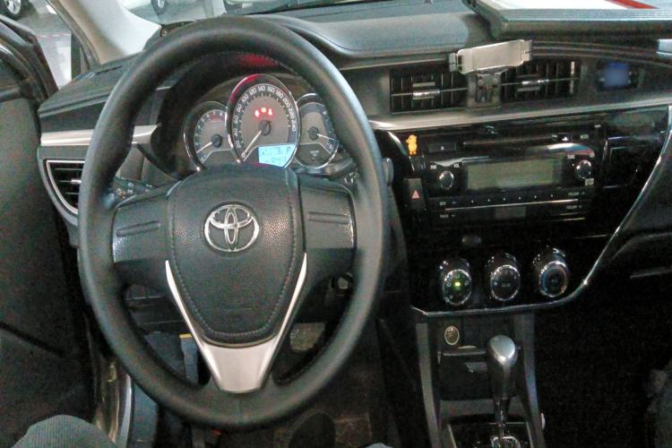 Used Toyota Corolla 2014 1.6L CVT GL
