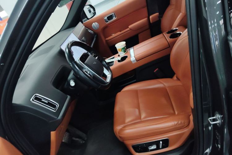 Used Li Auto L9 2022 Max model
