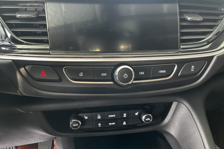 Used Buick Regal 2022 552T Smart Edition
