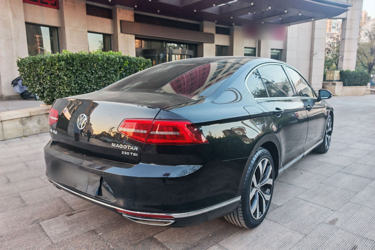 Used Volkswagen Magotan 2019 330TSI DSG Leading Model China VI Standard
