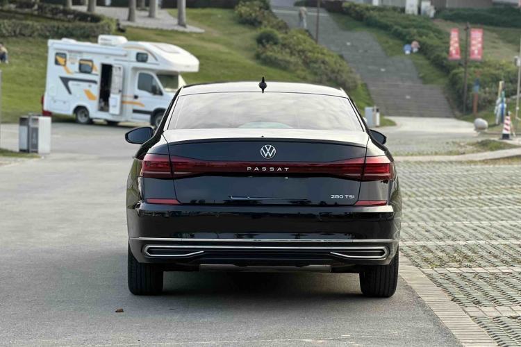 Used Volkswagen Passat 2024 280TSI Business Edition
