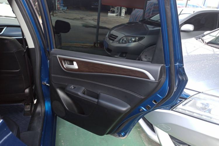 Used Honda Jade 2016 1.8L Automatic Comfort Elite Version 5 Seats
