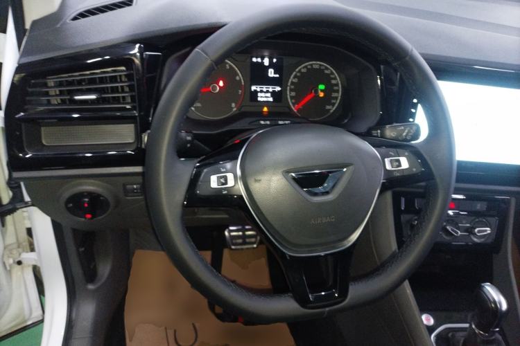 Used Jetta VS5 2019 280TSI Automatic Enjoyment Model
