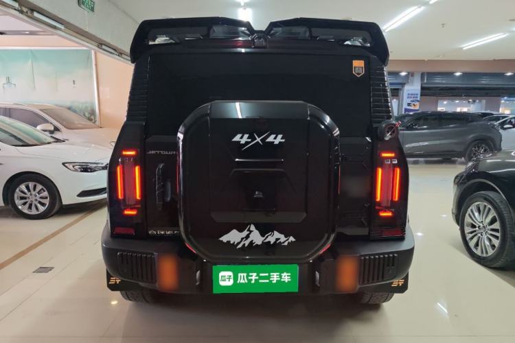 Used JETOUR Traveler 2023 2.0T All-Wheel Drive CrossPRO+
