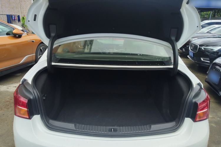 Used Buick Verano 2017 Sedan 20T Dual-Clutch Elite Model
