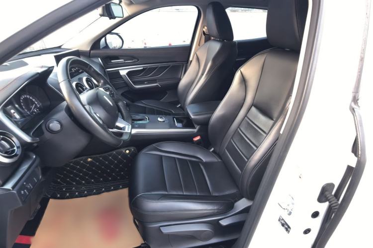 Used Wey VV5 2019 2.0T Two-Wheel-Drive Ultimate Edition
