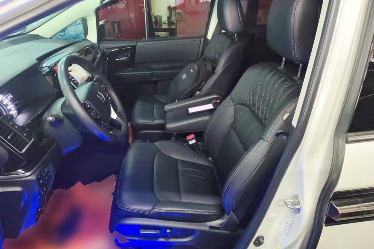 Used Honda Elysion 2019 2.0L Hybrid Supreme Edition
