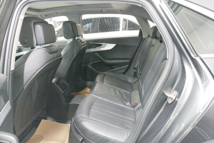 Used Audi A4L 2020 40 TFSI Fashion Dynamic Model
