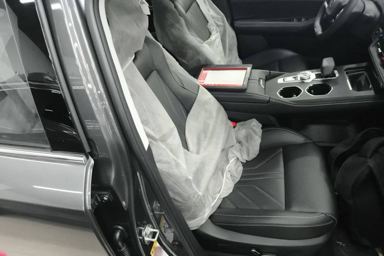 Used Changan UNI-K iDD 2024 Chuzhi iDD 1.5T 135km Smart & Fun Model
