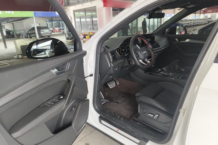 Used Audi Q5L 2024 40 TFSI Luxury Dynamic Edition
