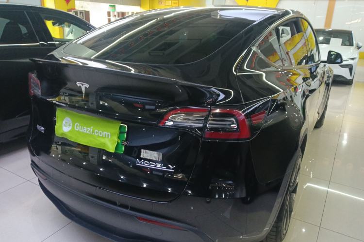 Used Tesla Model Y 2021 Long-Range All-Wheel-Drive Version 3D7