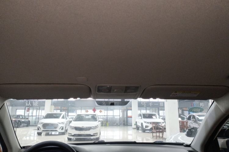 Used Kia KX Cross 2017 1.4L AT GLS
