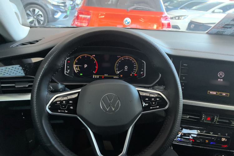 Used Volkswagen Passat 2023 Restyled 330TSI Starry Luxury Edition
