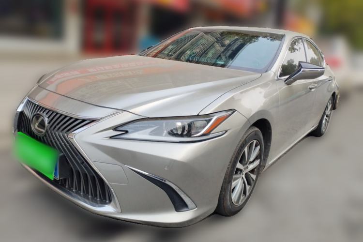 Used Lexus ES 2018 260 Excellence Edition China V Standard