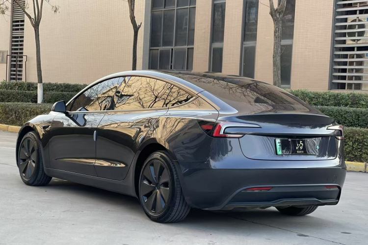Used Tesla Model 3 2023 Rear-Wheel-Drive Version
