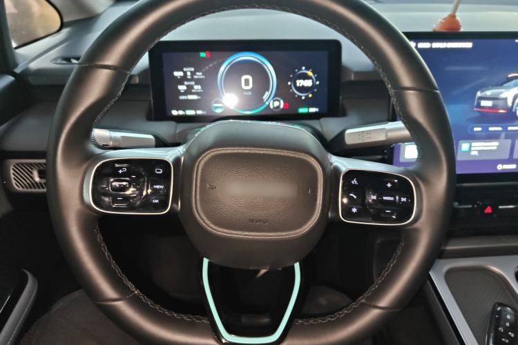 Used AION Y 2023 Younger