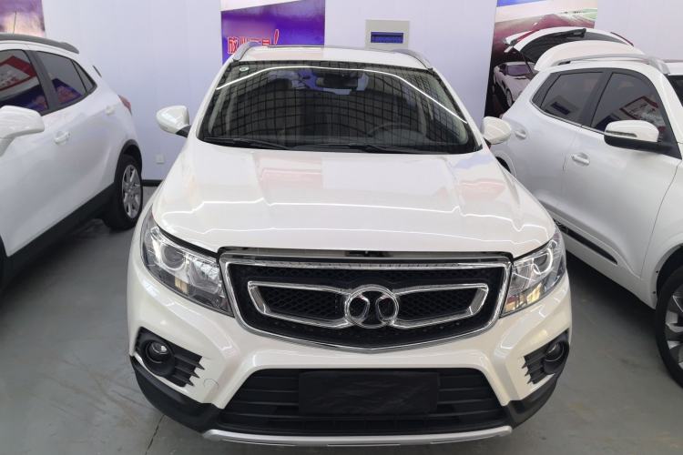 Used BAIC Senova X55 2016 1.5T CVT Elite Edition
