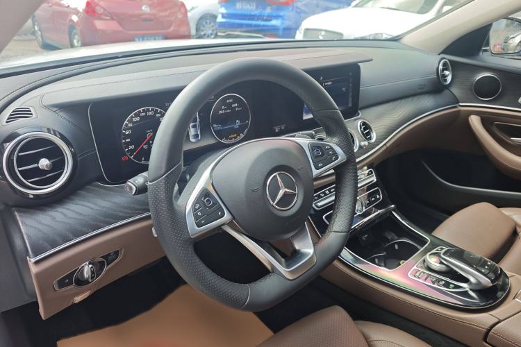 Used Mercedes-Benz E-Class 2016 E 200 L Sport Edition
