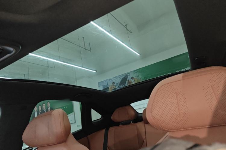 Used  S07 2025 215Max Deep Blue Intelligent Driving AD PRO Range-Extended Version
