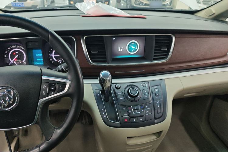 Used Buick GL8 2017 25S Luxury Version China V Standard
