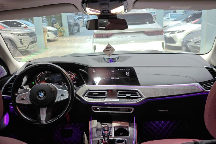 Used BMW X5 2022 Restyled xDrive 30Li Luxury Version M Sport Package