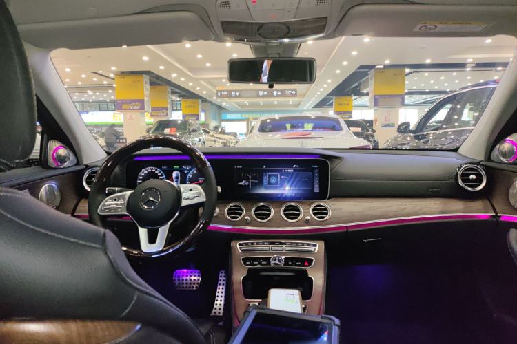 Used Mercedes-Benz E-Class 2020 Facelift E 260 L
