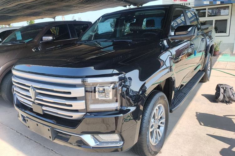 Used JMC DaDao 2023 Pursuer 2.3T Diesel Automatic 4x4 Standard-Wheel Prestige Model