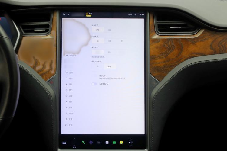 Used Tesla Model S 2019 Long-Range Version
