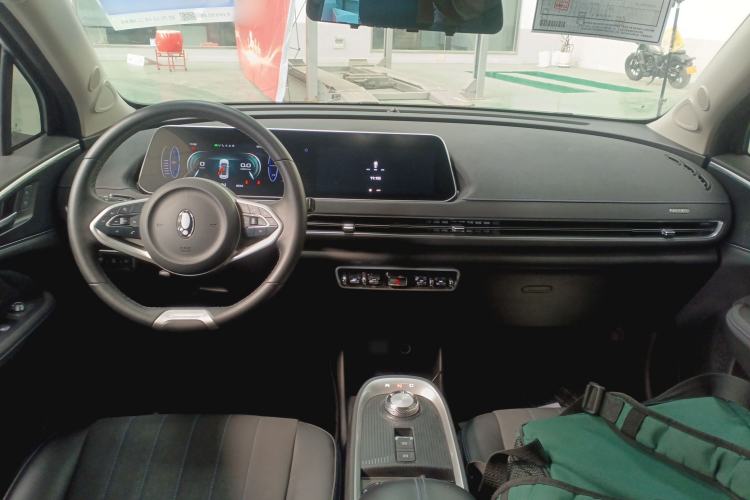 Used ORA Good Cat 2022 400km Standard Range Luxury Version Lithium Iron Phosphate