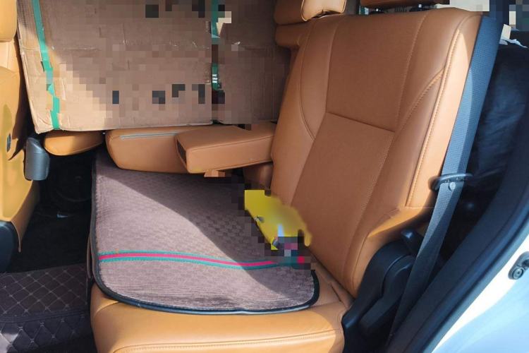 Used Toyota Fortuner 2016 2.7L Middle East Version
