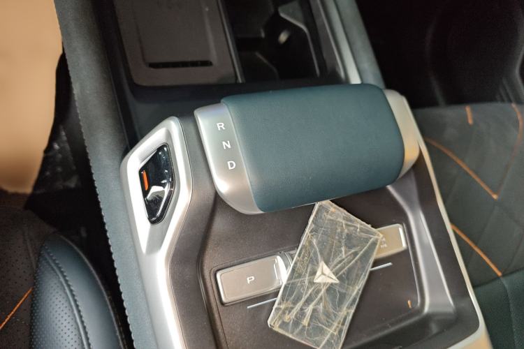 Used  G318 2025 Worry-Free Adventure Edition Four-Wheel Drive Secret Realm Version