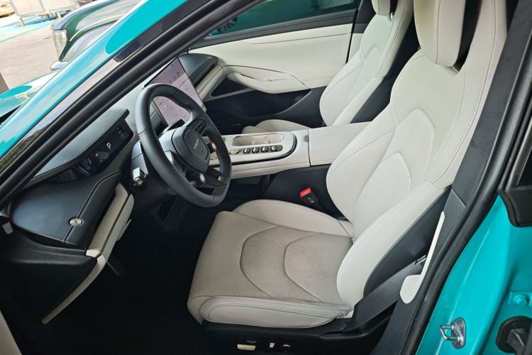 Used  SU7 2024 Four-Wheel Drive Ultra-Long Range Advanced Intelligent Driving Max Edition
