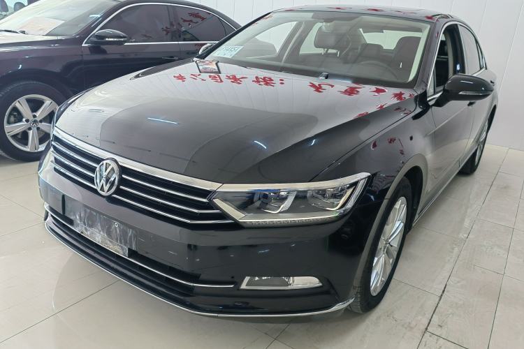 Used Volkswagen Magotan 2018 Facelift 330TSI DSG Luxury Model