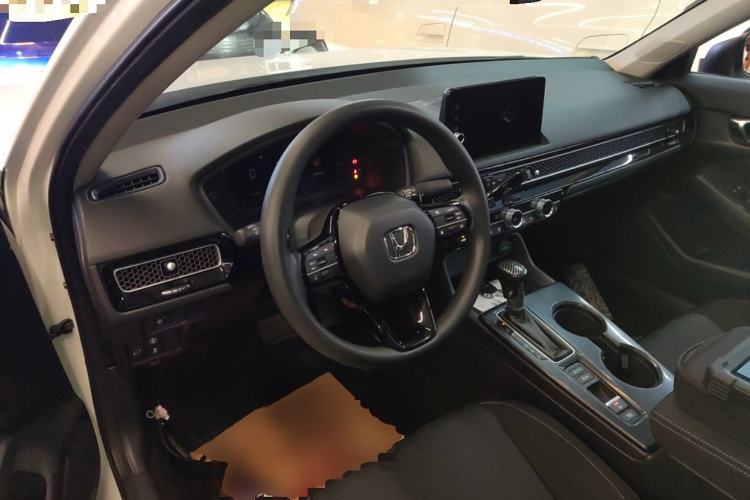 Used Honda Civic 2022 240TURBO CVT Dynamic Edition
