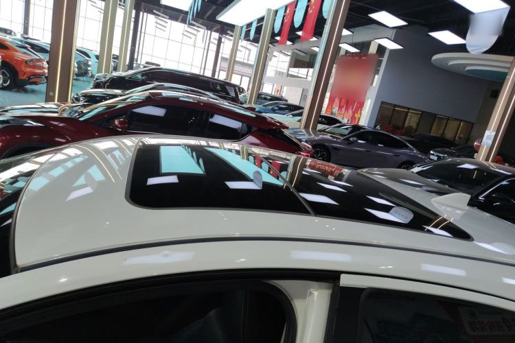 Used Honda Vezel 2020 1.5L CVT Elite Edition
