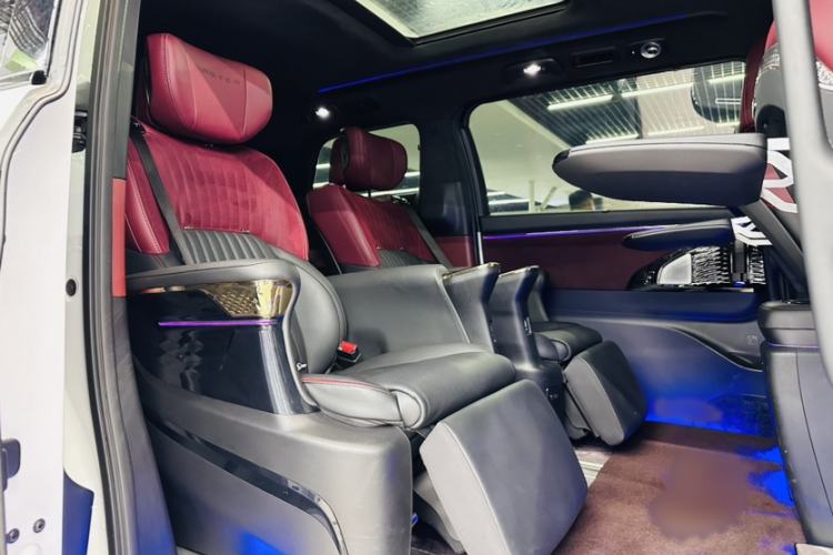 Used GAC Trumpchi M8 2023 Zongshi Series 400T Flagship Edition
