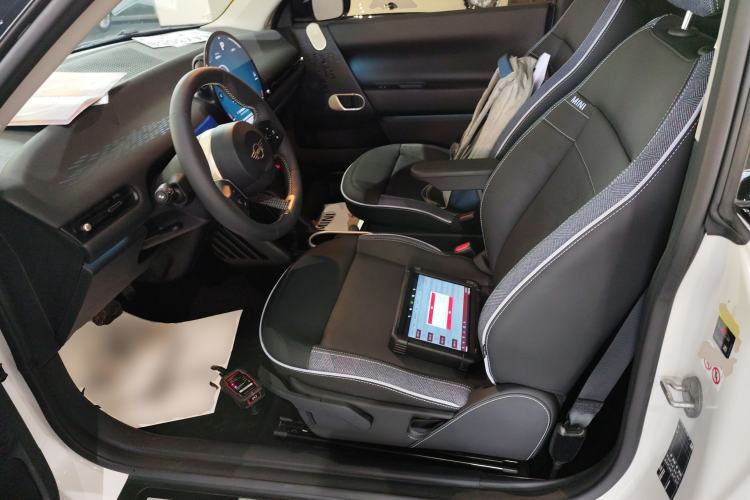 Used  Electric MINI COOPER 2024 456km COOPER E Classic Edition