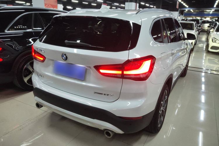 Used BMW X1 2022 sDrive25Li Leading Model
