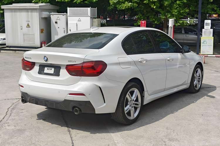 Used BMW 1 Series 2023 120i M Sport Night Edition
